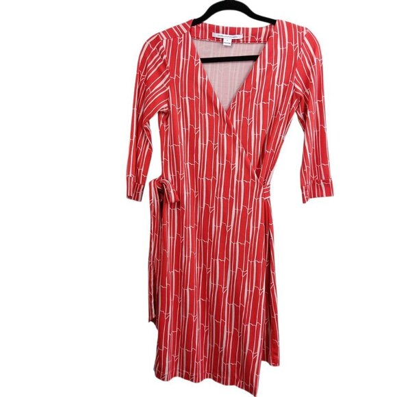 DIANE von FURSTENBERG Women's New Julian Two Wrap Dress 6 Silk Jersey Red Bamboo - Picture 2 of 8